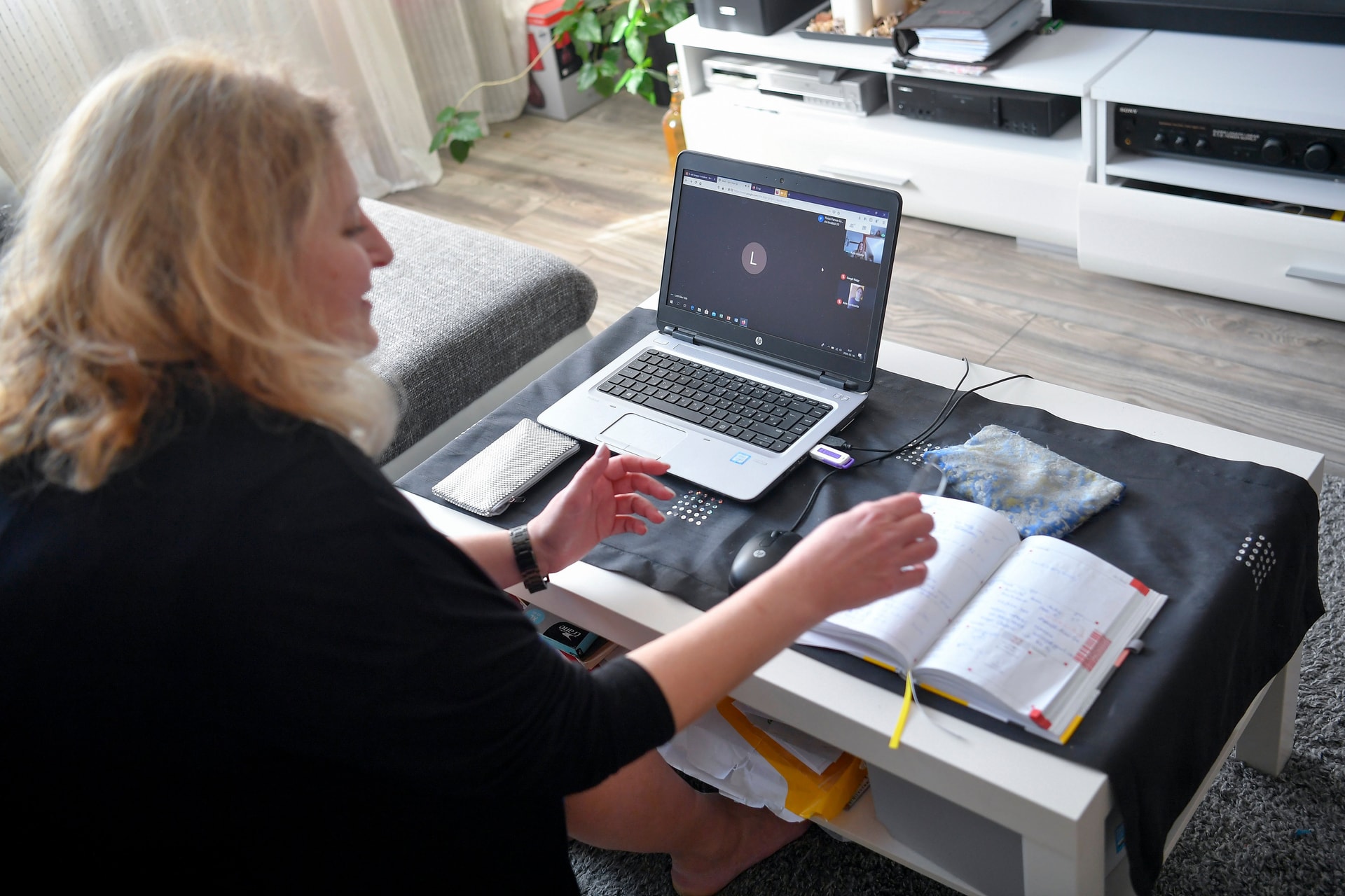 A jó gyakorlatok megosztásával áll át a szakképzés a digitális munkarendre