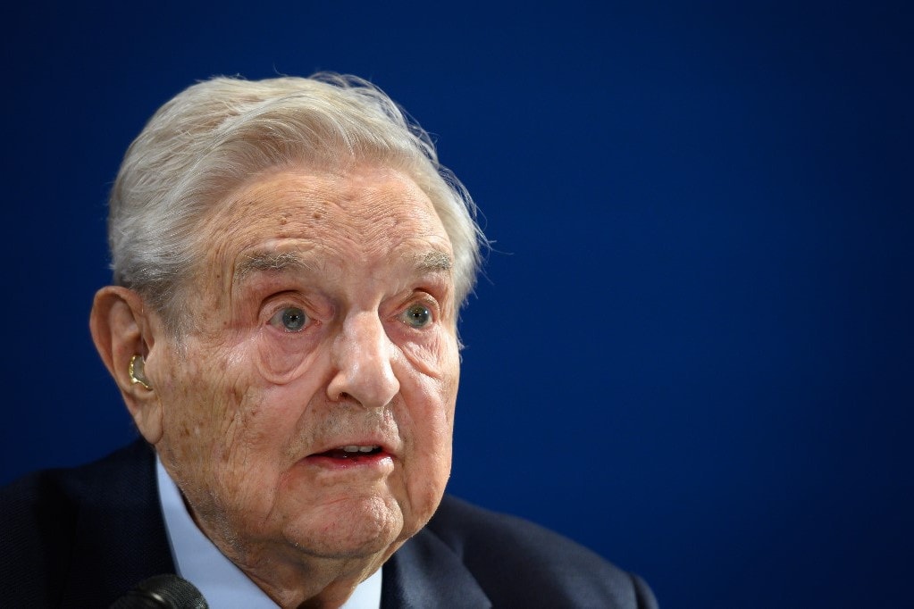 „Az EB és az EP vezetői határolódjanak el Soros magyarellenes megnyilvánulásaitól”