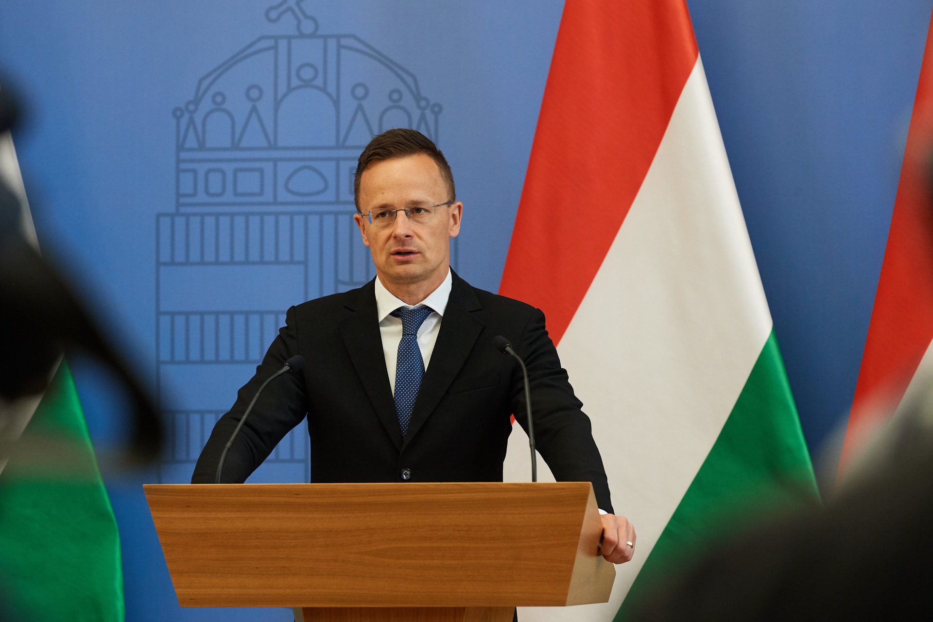 Szijjártó Péter: Több tiszteletet a magyaroknak!