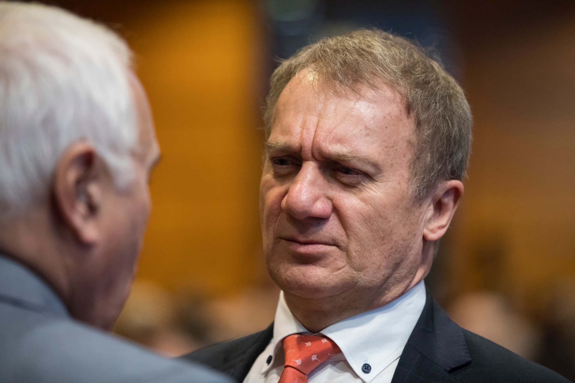 Gyurcsányék megint a multikat védik