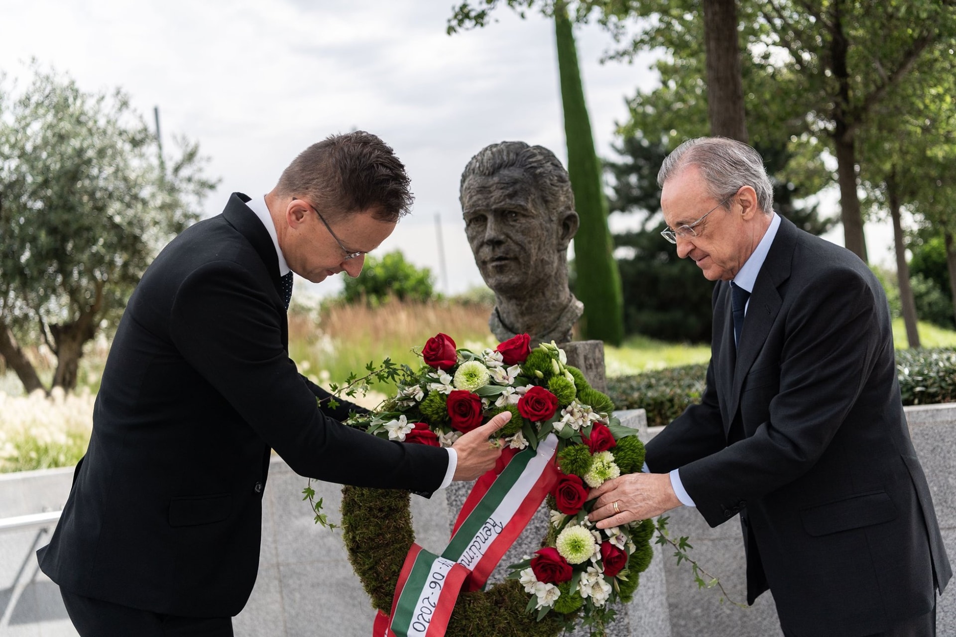 Puskás Ferencre emlékezett Szijjártó Péter Madridban