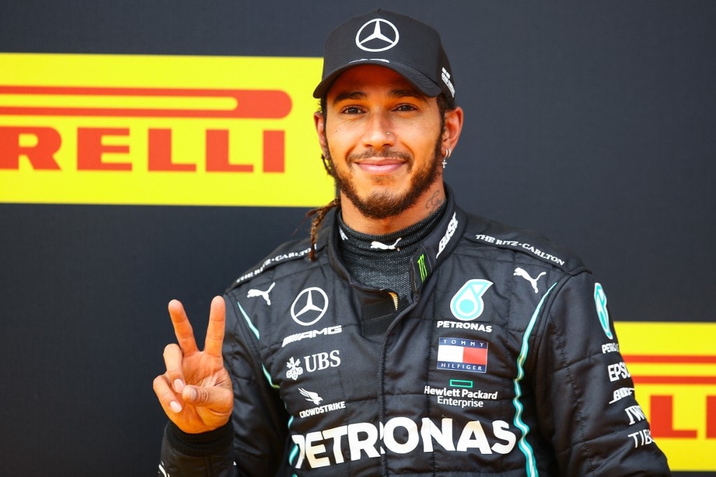 Olasz Nagydíj: Hamilton a pole pozícióban
