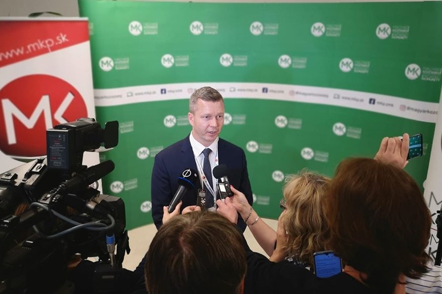 Összefognak a felvidéki magyar pártok