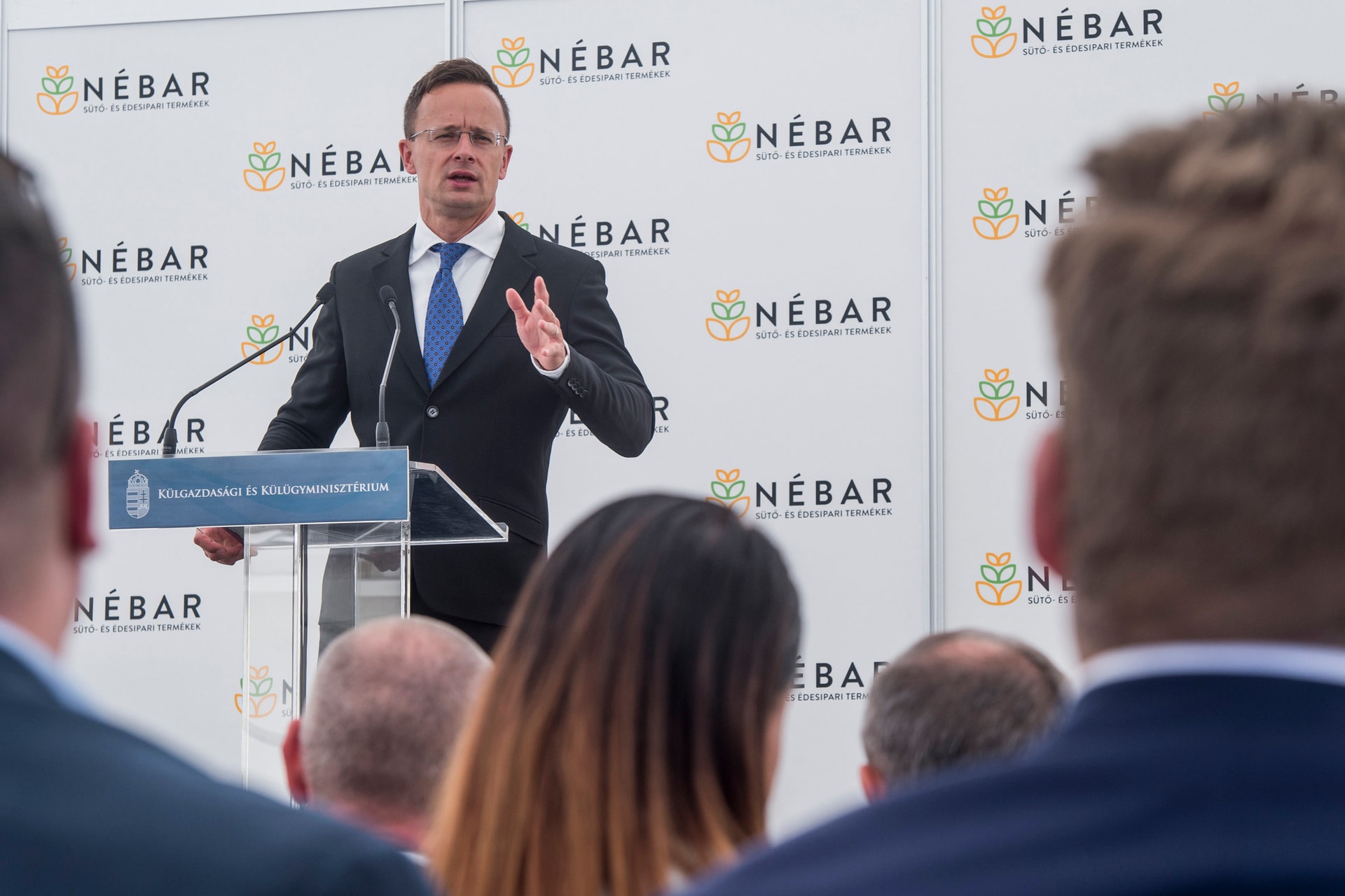 Szijjártó: A magyar gazdaság sikerét a magyar emberek munkája jelenti