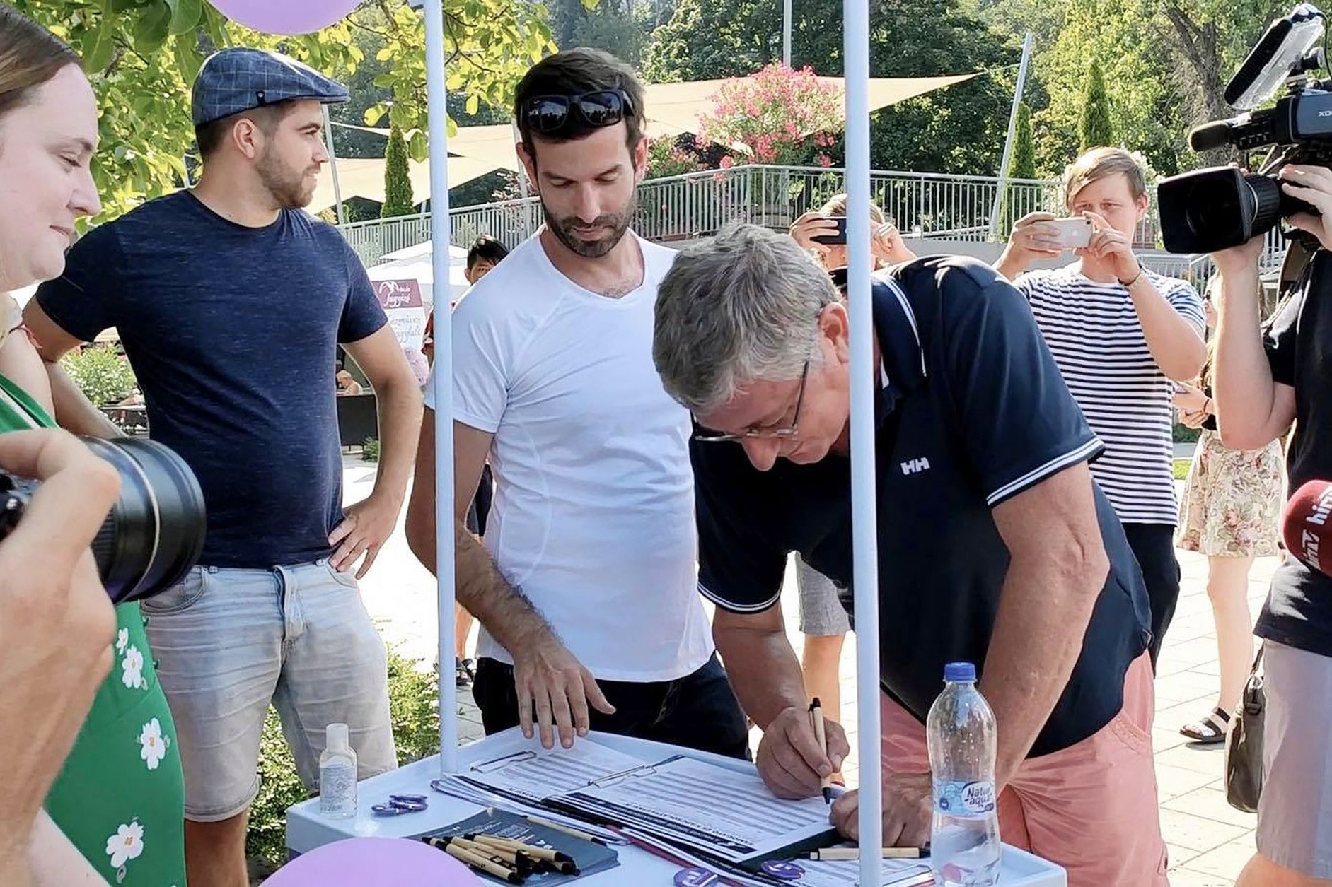 A budapesti „színes forradalom” főpróbája