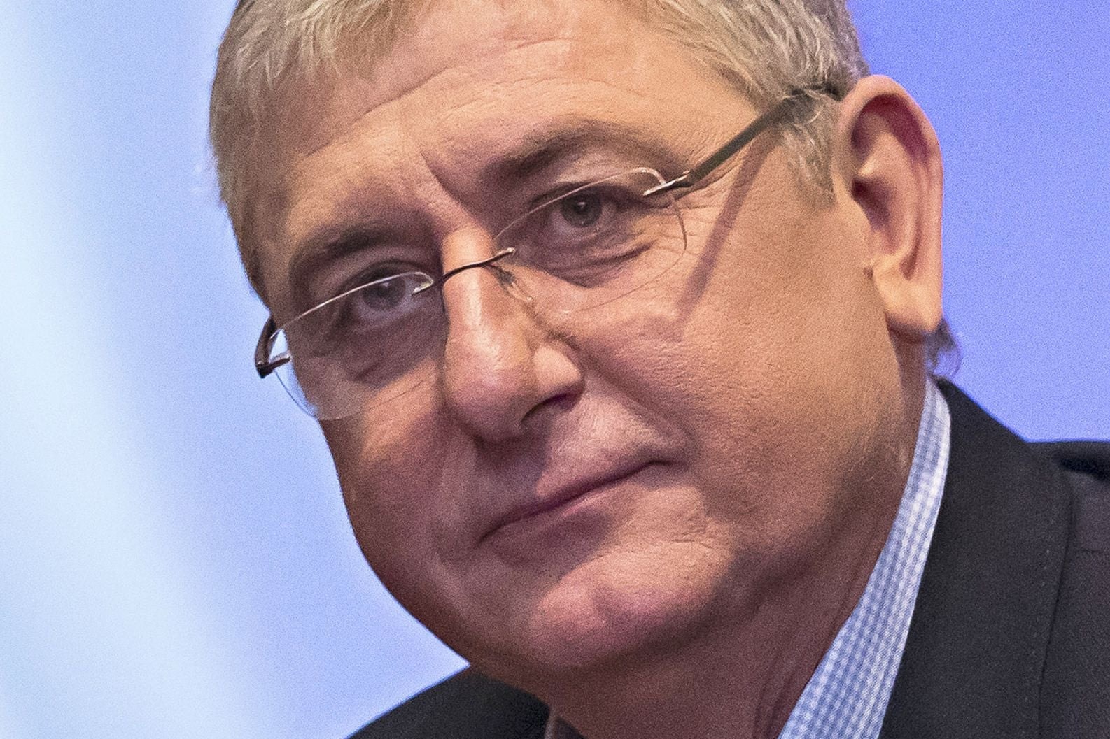 Gyurcsány maga előtt terelgeti a baloldalt, teljesen leszalámizta az MSZP-t