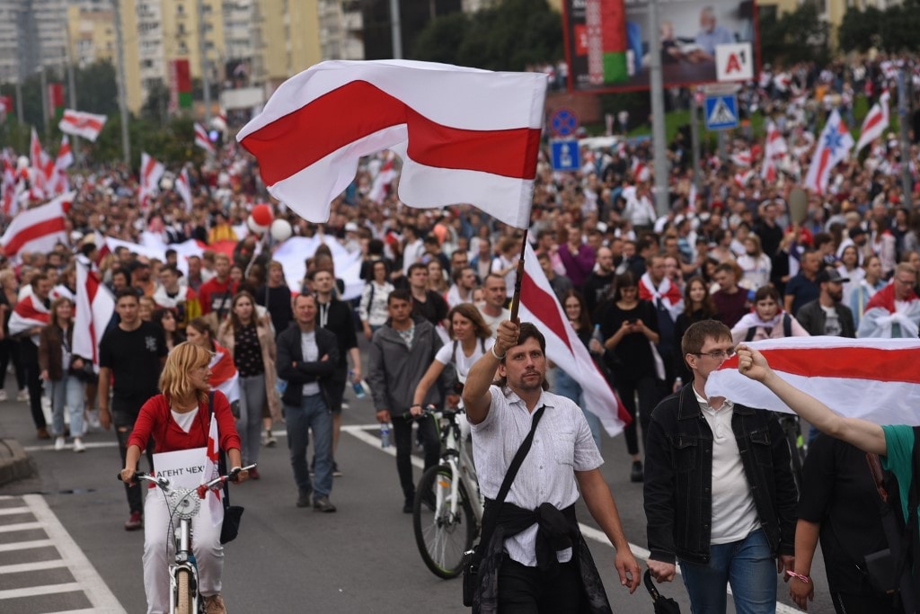 Azonnali nemzeti párbeszédet sürget az ET Belaruszban