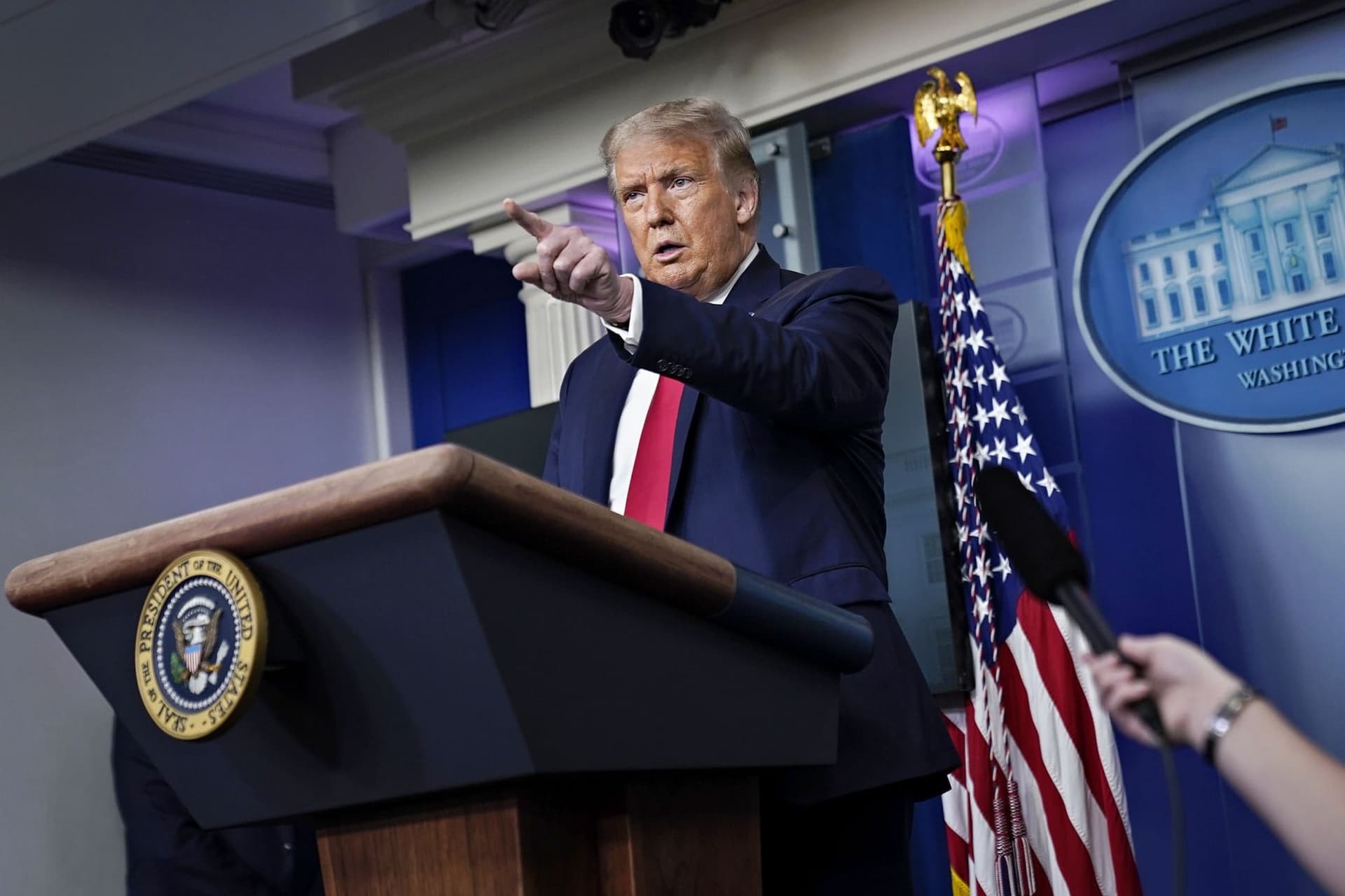 Ellenzi a levélszavazást Trump