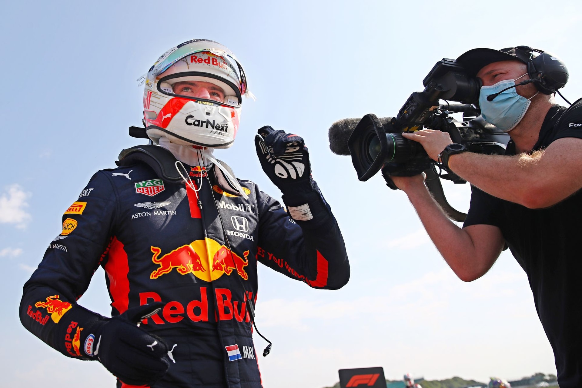 Max Verstappen kemény csatát nyert