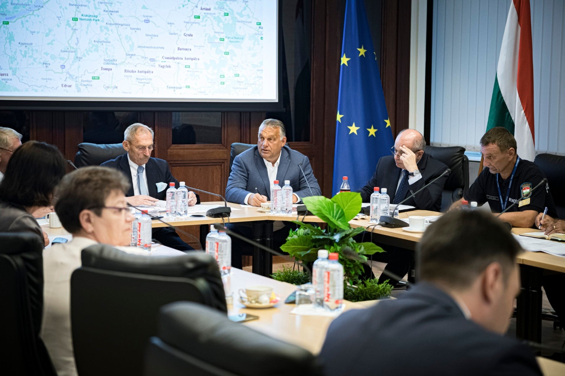 Orbán Viktor: Elsősorban a vírus behurcolását kell csökkentenünk