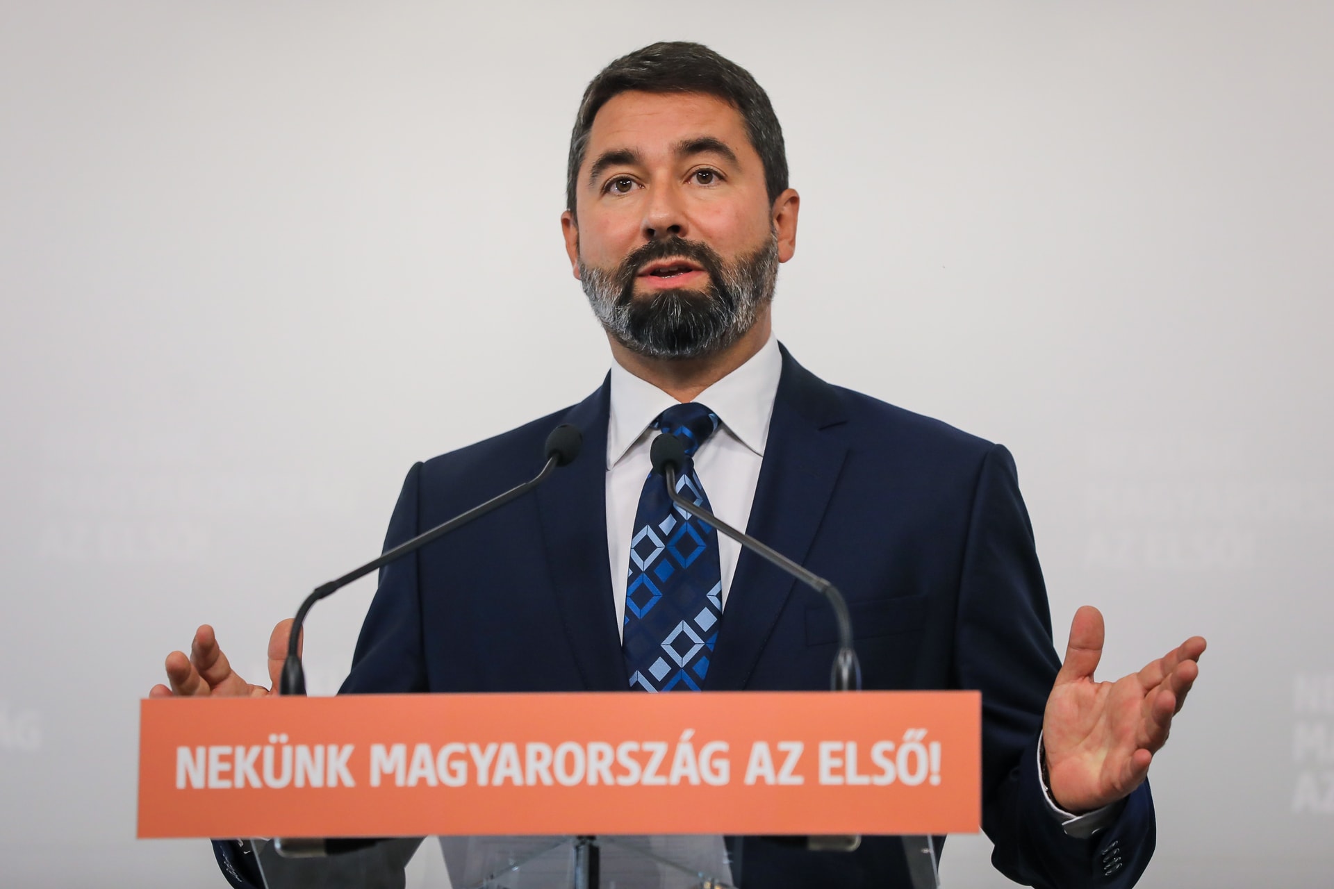 Hidvéghi: A brüsszeli fejekben lekapcsolták a villanyt