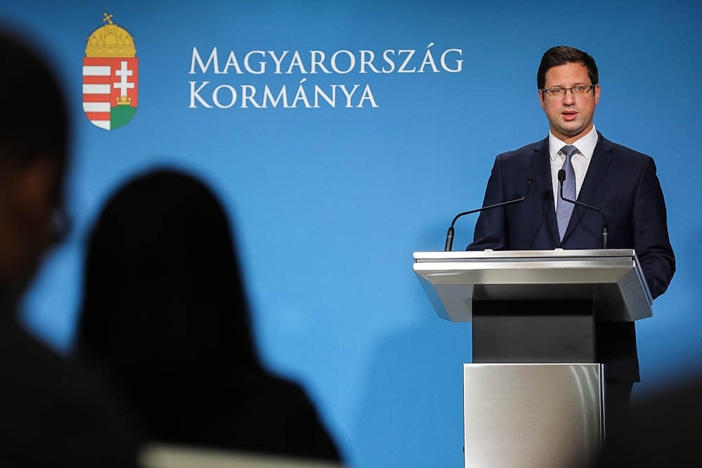Jön a védettséget igazoló okmány
