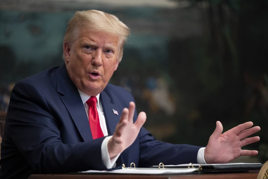 Trump átadja a Fehér Házat, ha az elektorok Bident választják