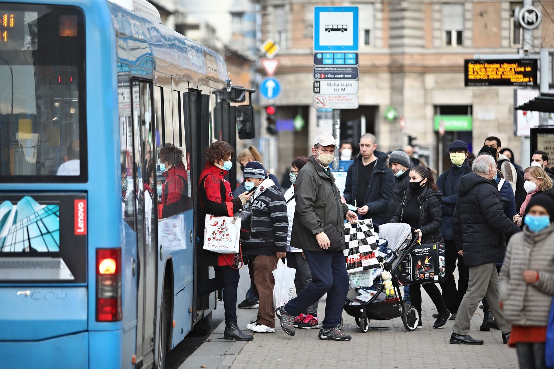Karácsonyék még mindig nem hajtották végre a járatsűrítést