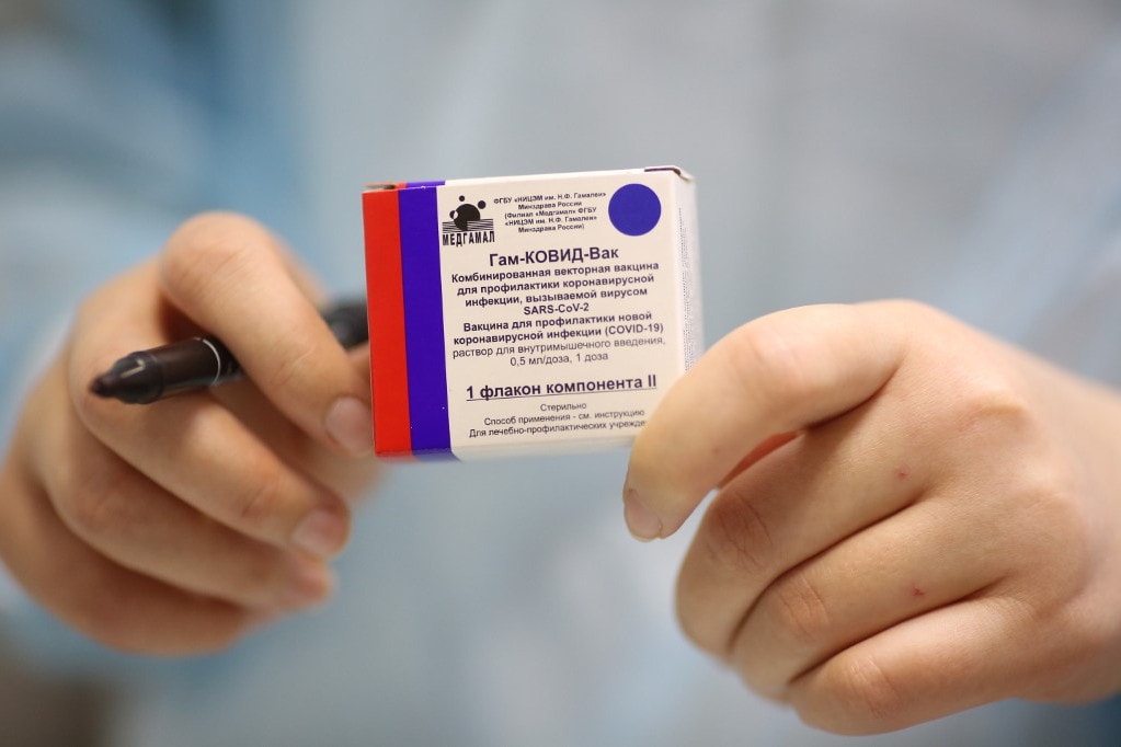 Az Európai Bizottság nincs kapcsolatban a kínai oltóanyag-fejlesztővel
