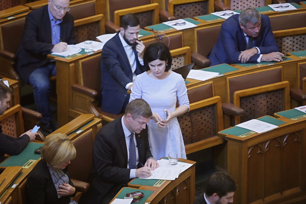A baloldal az összeomlás szélére sodorta a betegellátást
