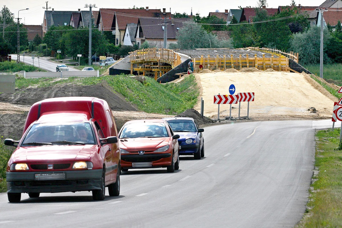 Továbbra is épülnek a gyorsforgalmi utak