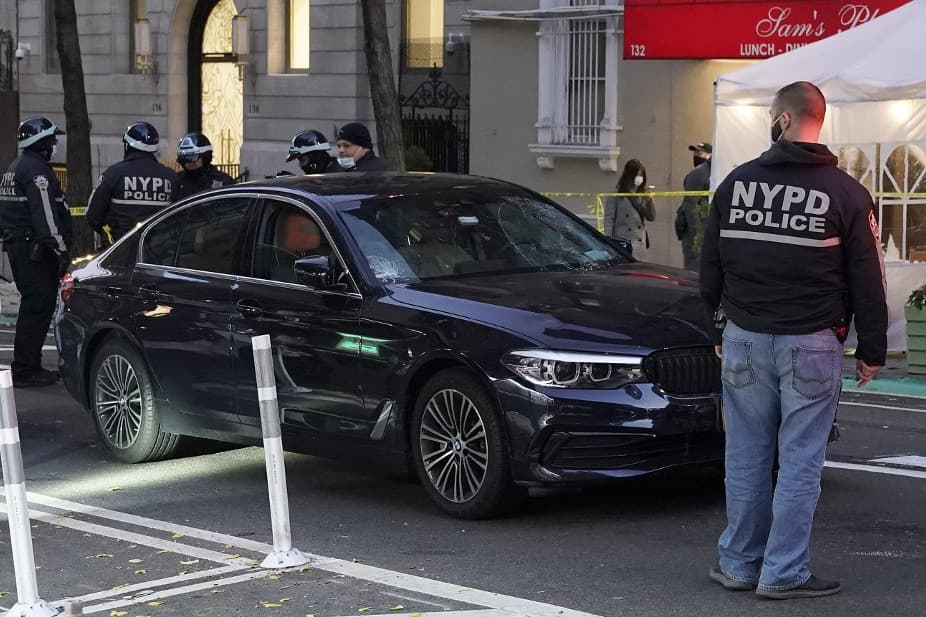 Autó hajtott a Black Lives Matter mozgalom tüntetői közé Manhattanben