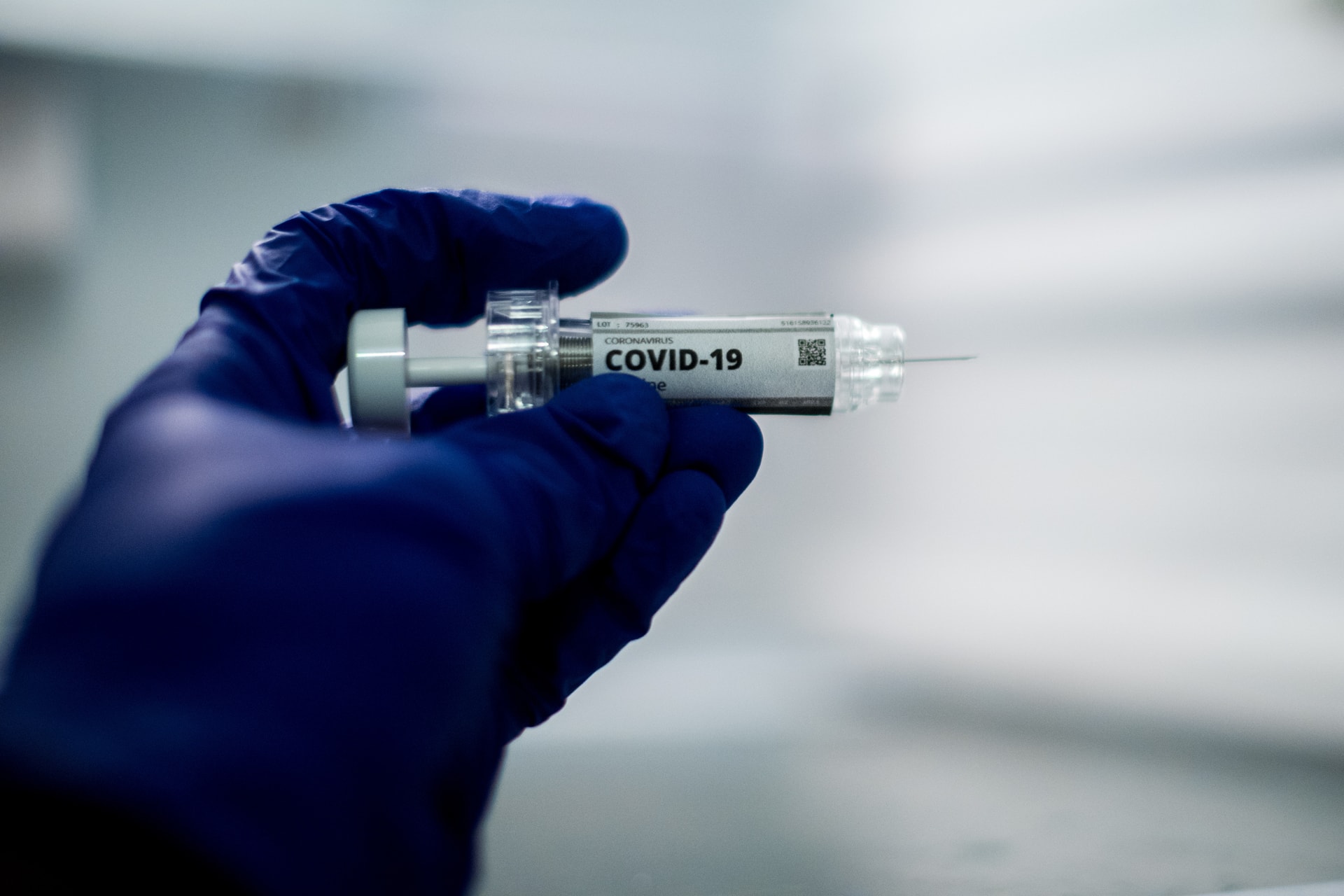 Valószínűleg a vírus fertőzőbb változatával szemben is véd a Pfizer vakcinája