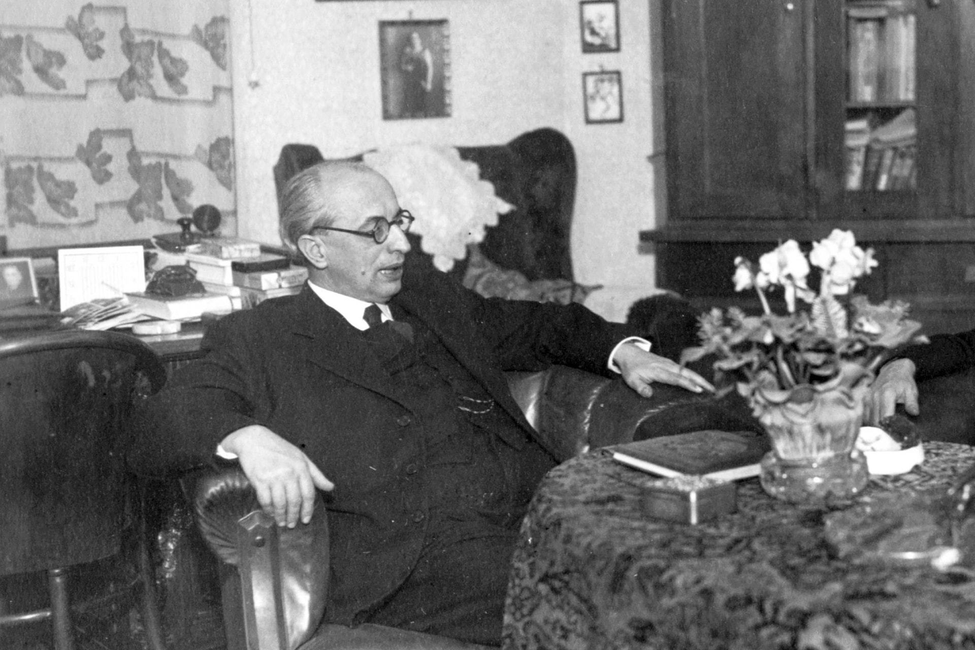 A Kádár-korszak lélekölő hétköznapjai