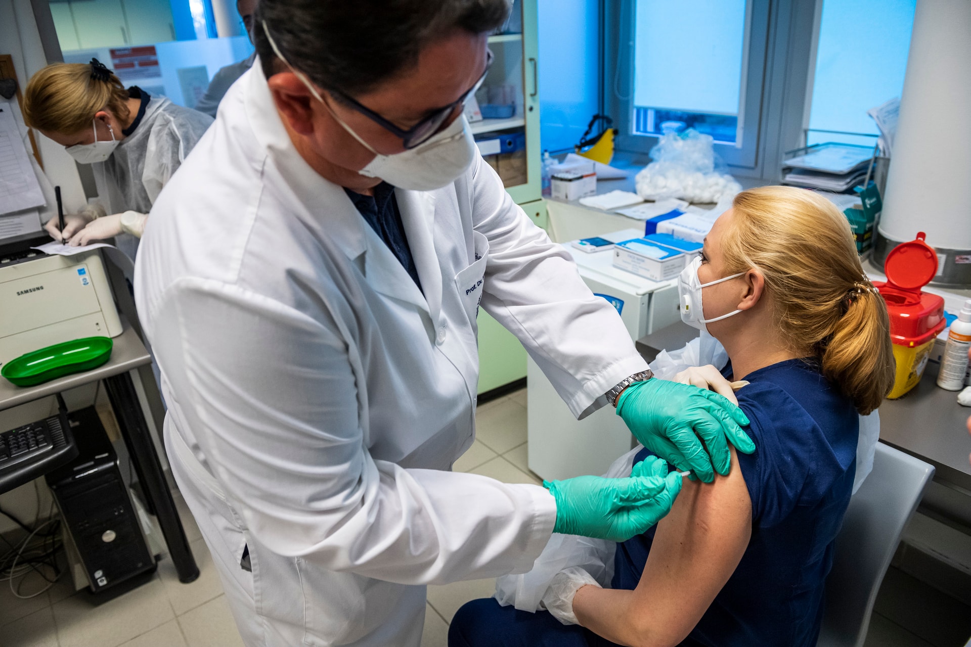 A második oltás után 95 százalékos védettséget nyújt a Pfizer-BioNTech vakcinája