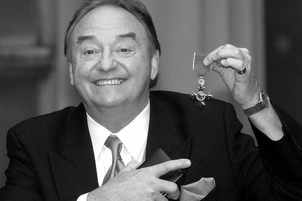 Elhunyt a Liverpool FC legendás himnuszának szerzője
