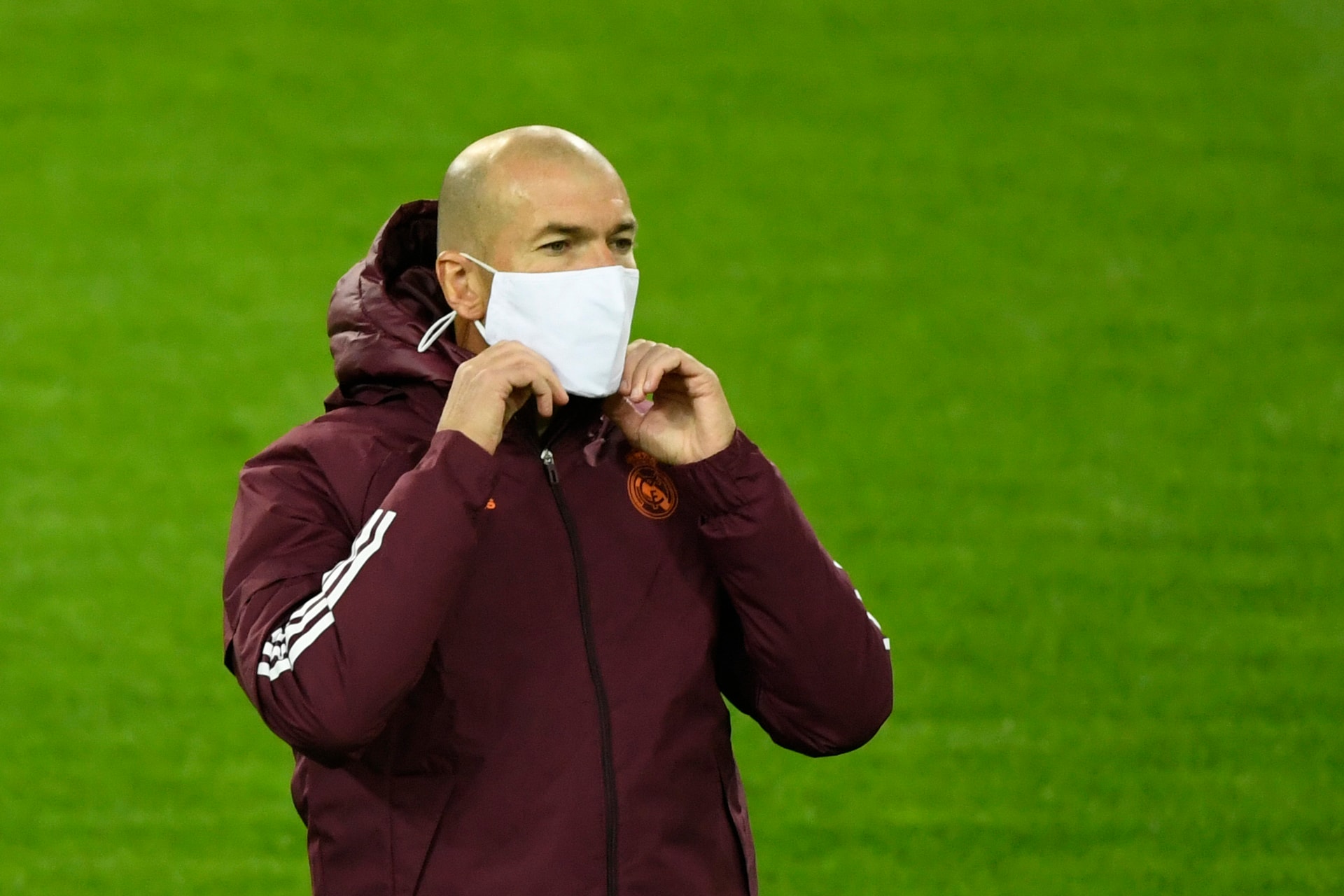 Pozitív lett Zinédine Zidane koronavírustesztje