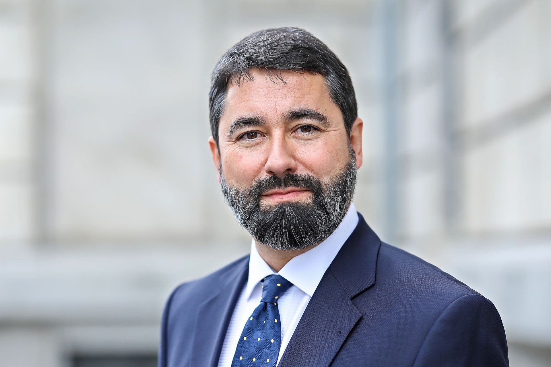 Hidvéghi: Száműzni kell a terrorista propagandát az internetről