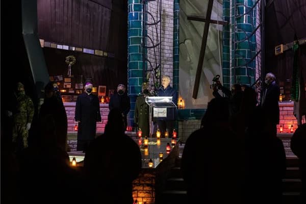Soltész: Elemi kötelességünk a békét megőrizni