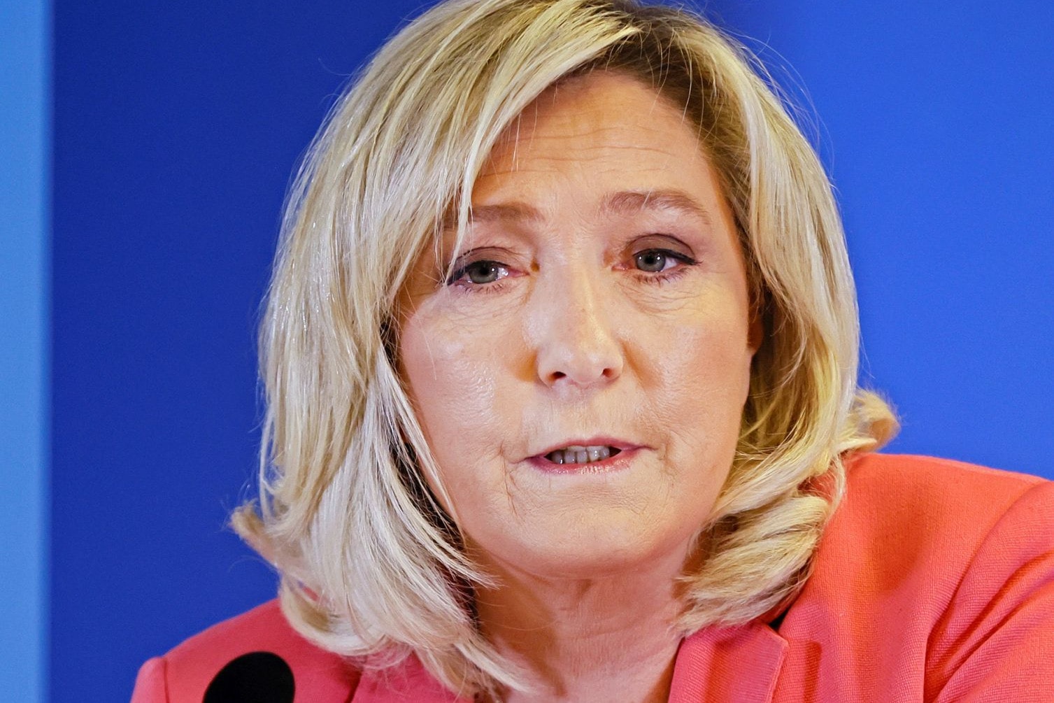 Eljöhet Marine Le Pen ideje