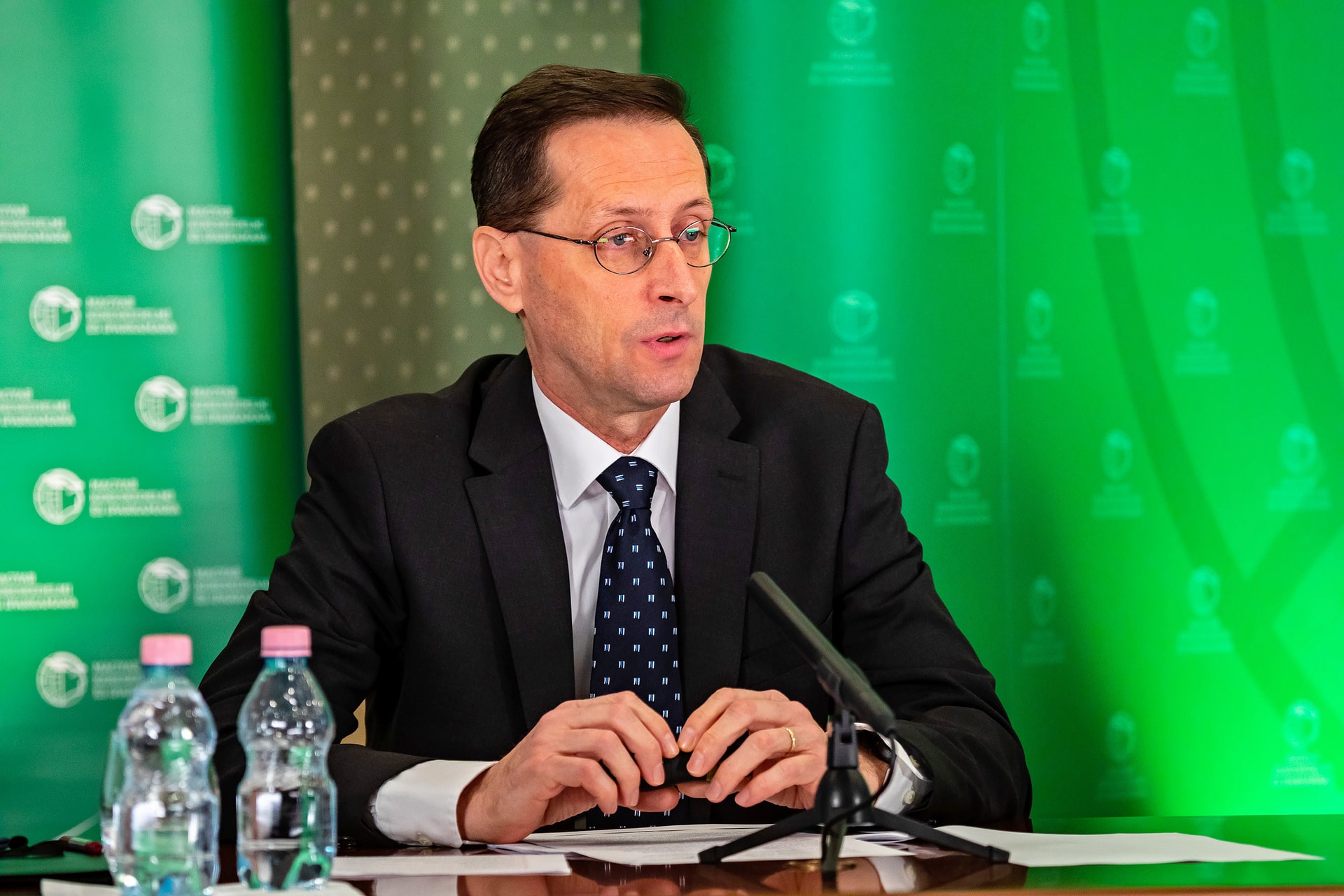 Varga Mihály: A beruházások alapozzák meg a következő évek növekedését