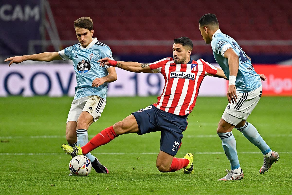Suárez túltesz a katalán klub valamennyi világsztárján