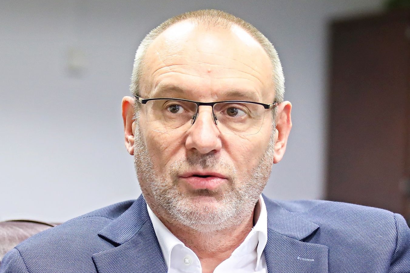 Az idős emberek számíthatnak a családbarát kormányra