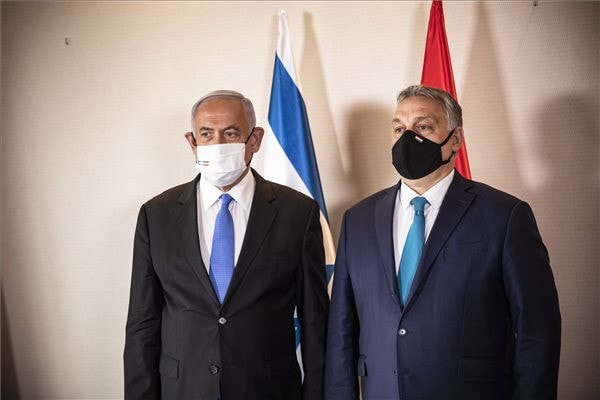 Orbán Viktor: Ha vezetés van, akkor van esély a sikerre