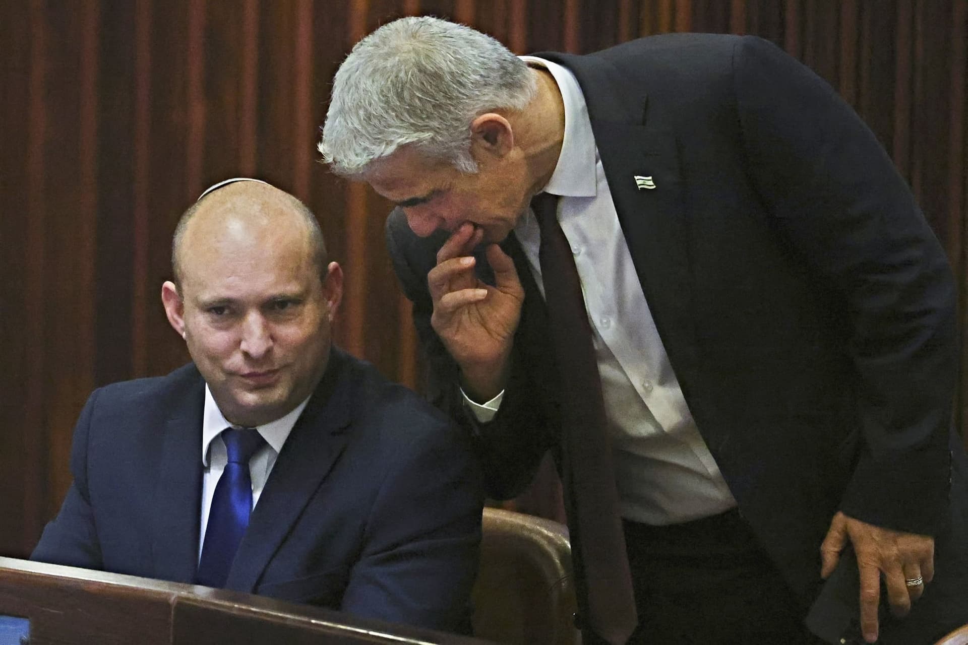 Összefogott Netanjahu két fő riválisa