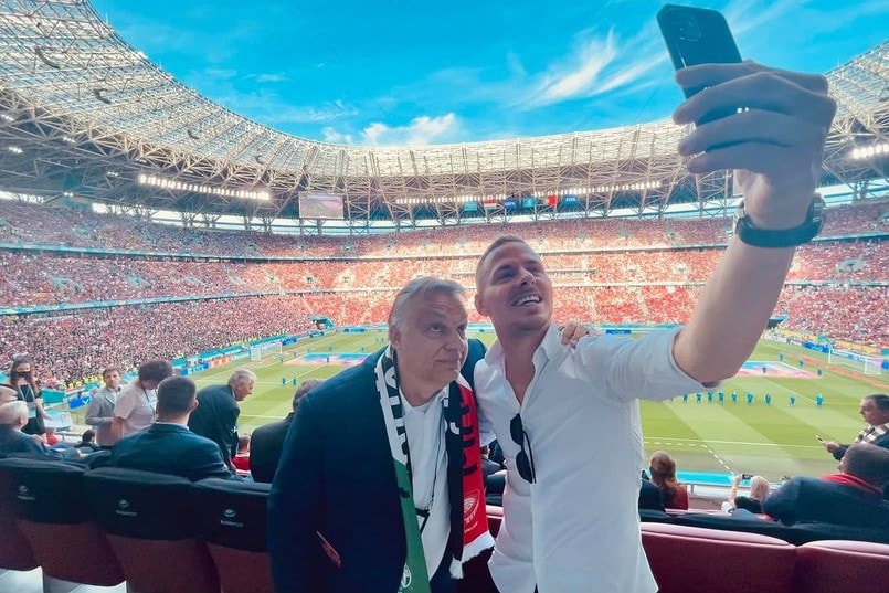 Orbán Viktor: Mindet bele!