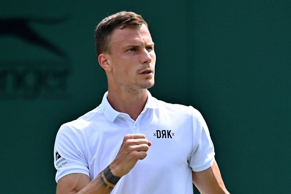Fucsovics újabb kiemeltet ejtett ki, már nyolcaddöntős Wimbeldonban