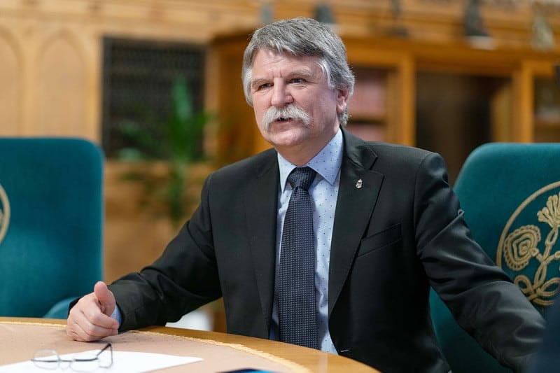 „Kötelességünk a lélekmentésben segíteni csángómagyar testvéreinket”