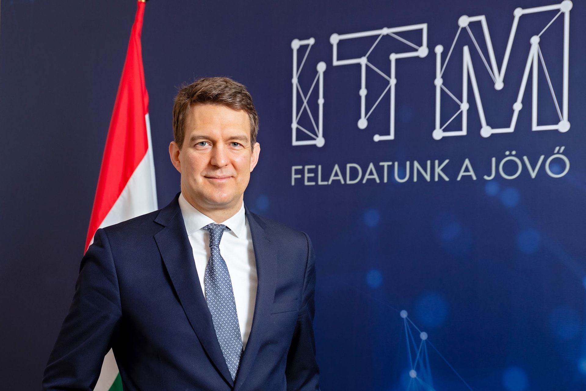 A válságkezelés alatt is fürkésztük a jövőt