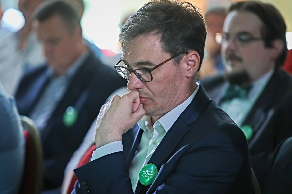 Huszonötmilliót kapott jogtalanul Karácsony