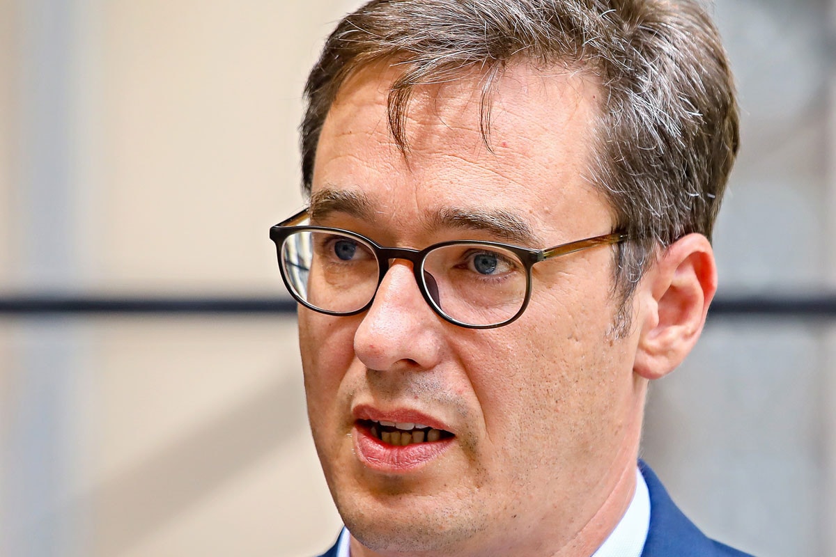 Jóval a határidő előtt kiadja az NVI az újabb íveket