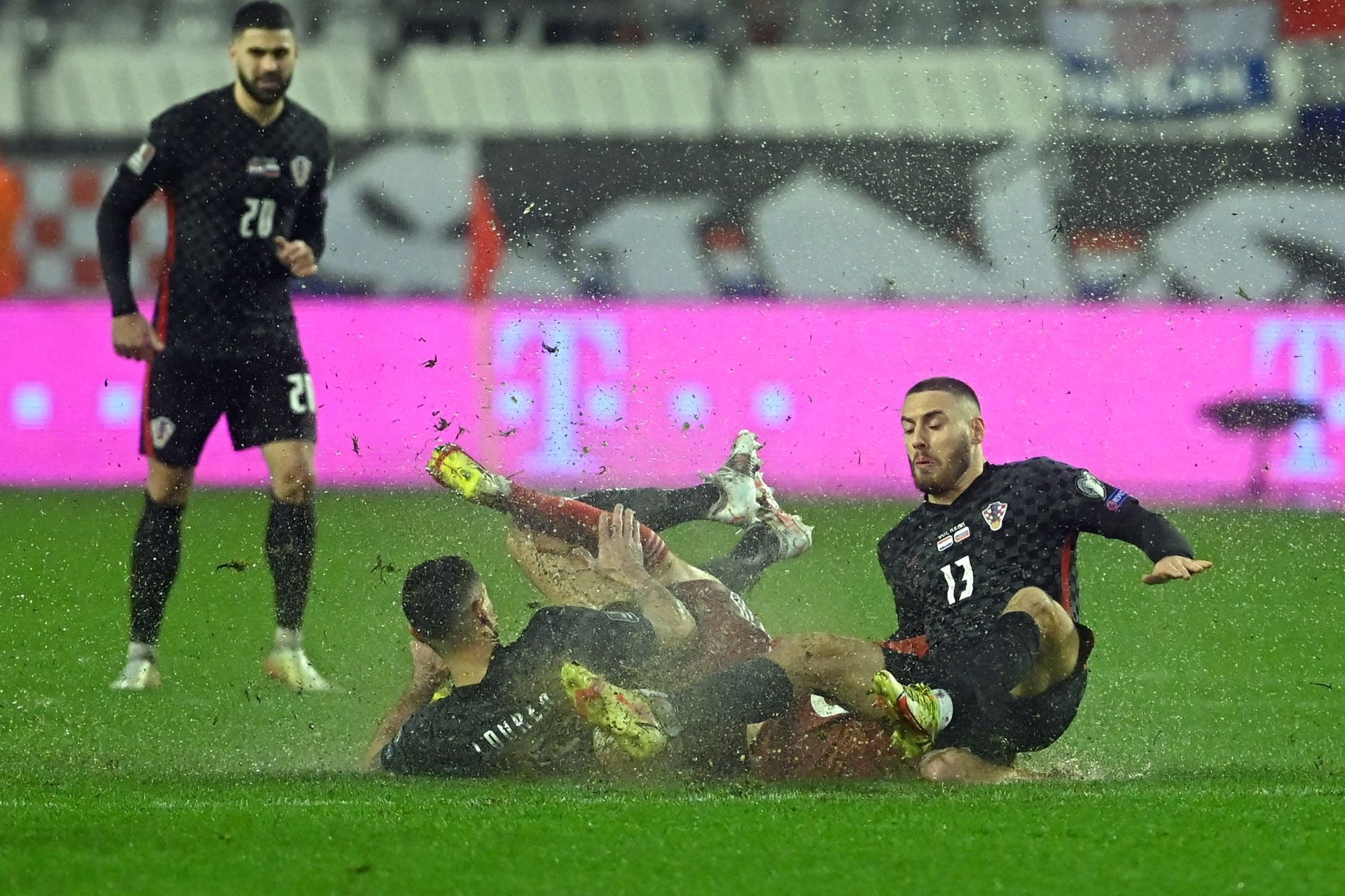 Öngól küldi a horvátokat Katarba
