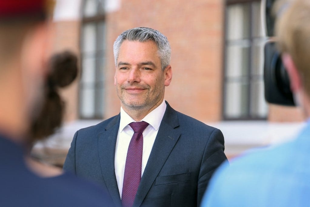 Karl Nehammer lesz az új osztrák kancellár
