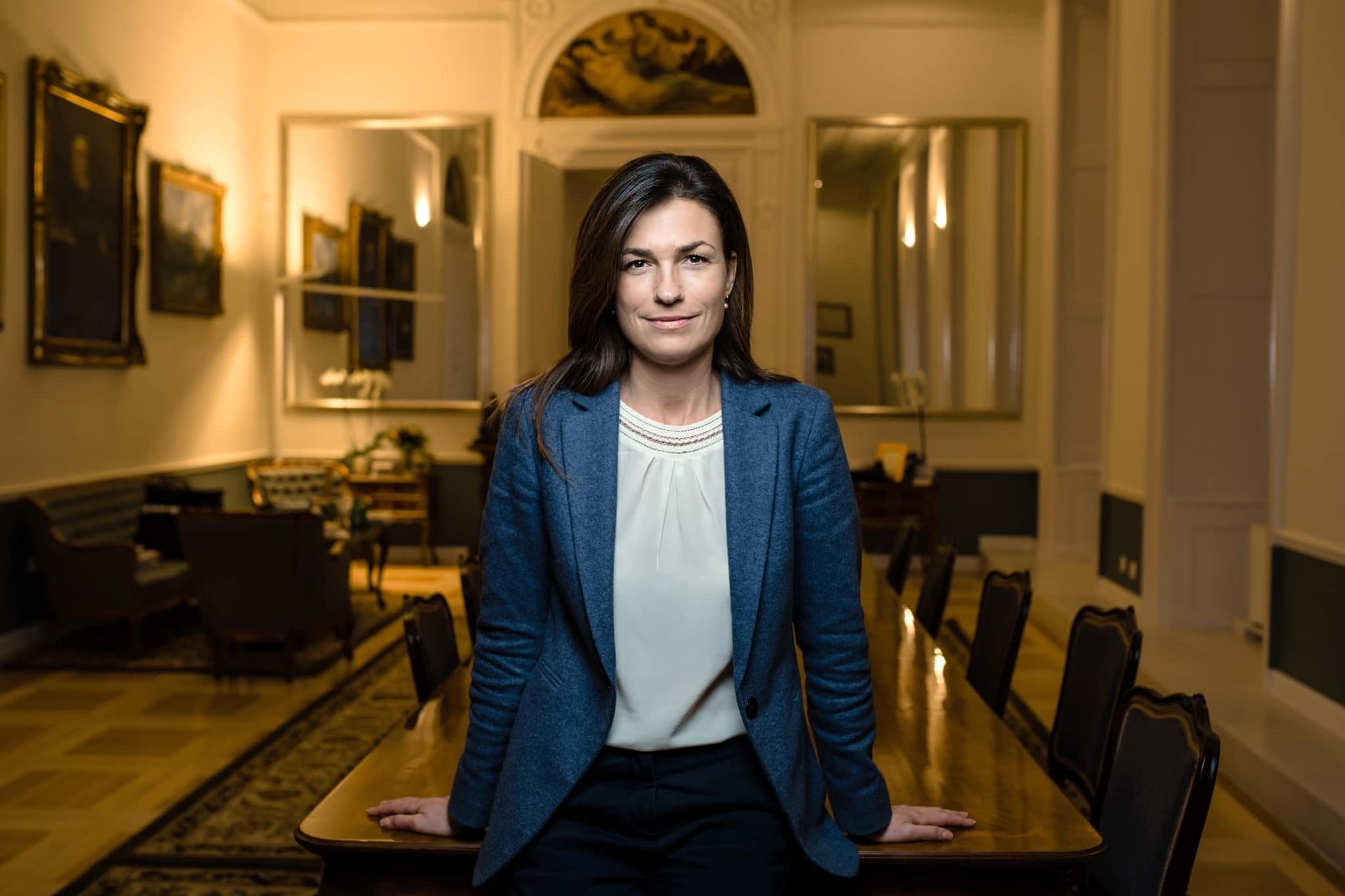 Varga Judit: Segíteni tettekkel lehet