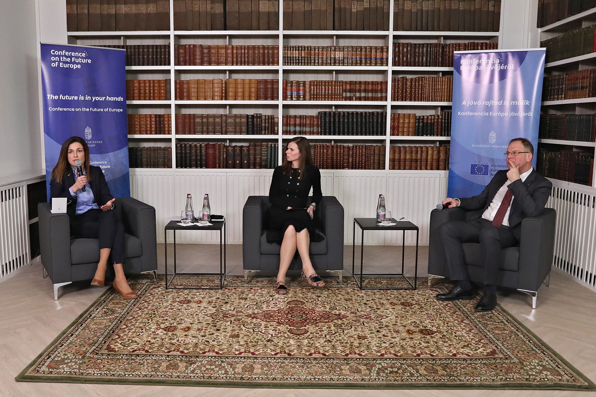 Európa jövője a fiatalok kezében van