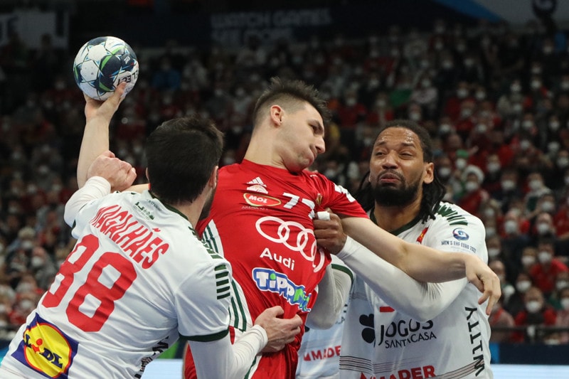 Élet-halál harcot vívtak a magyar kézilabdások