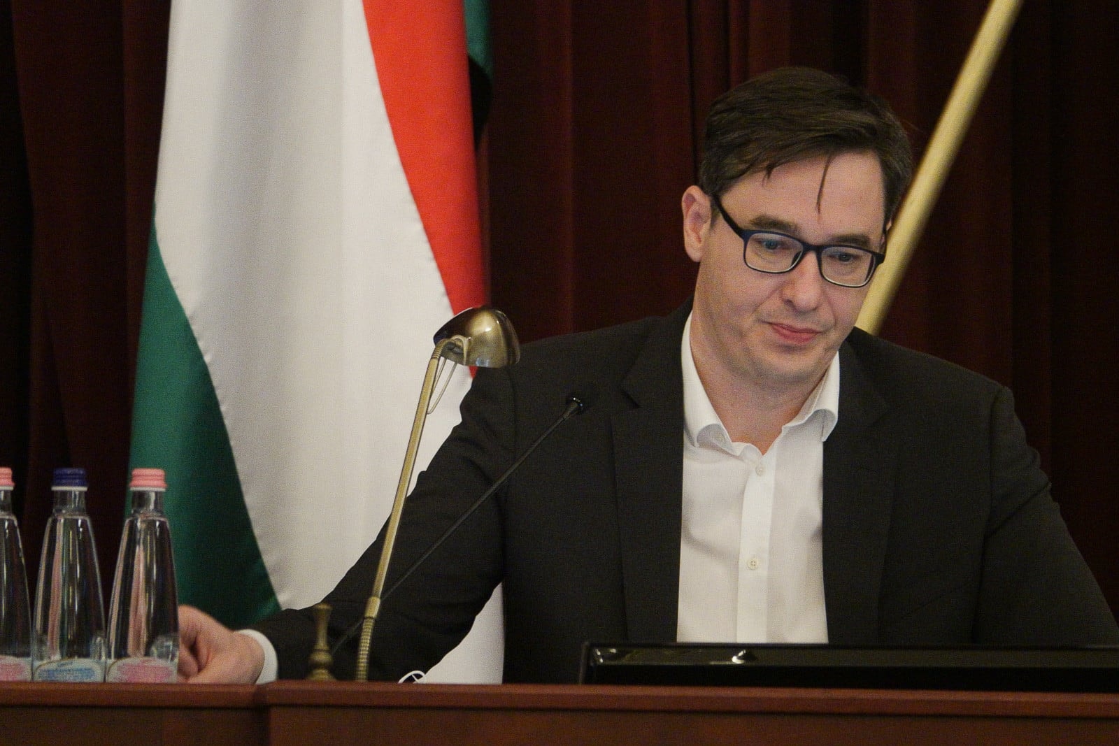 Karácsony Gergely utolsó szalmaszála