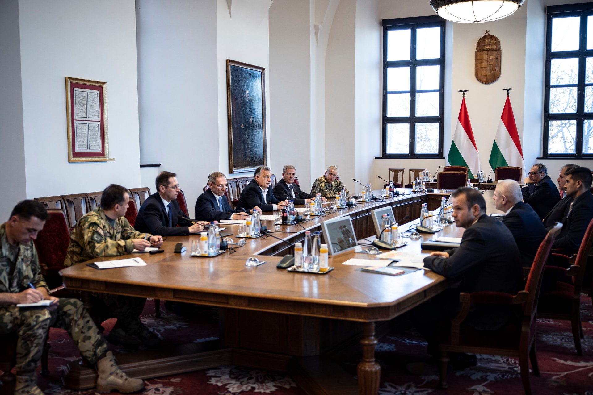 „A magyar emberek biztonsága a legfontosabb”
