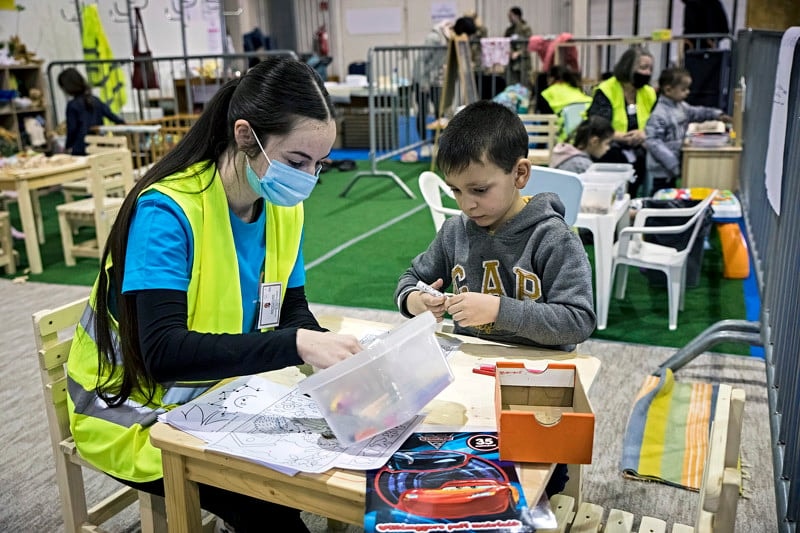 Továbbra is érkeznek a menekültek Ukrajnából
