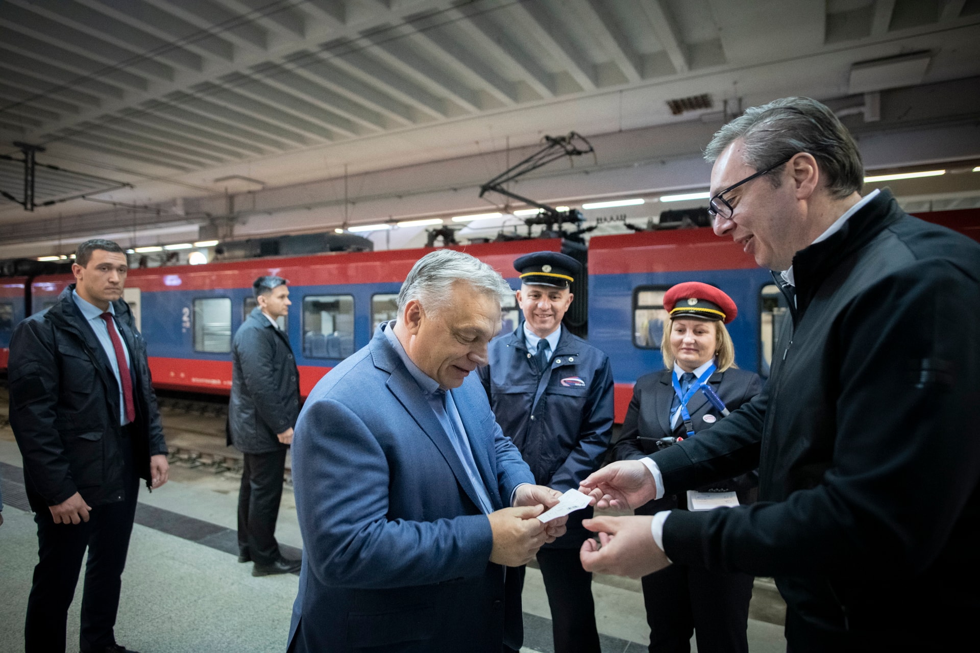 Orbán Viktor díszvacsorán fogadja a szerb államfőt